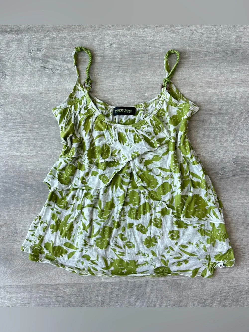 Point Zero Green Floral Tiered Spaghetti Strap Tank Top Vintage - Picture 1 of 7